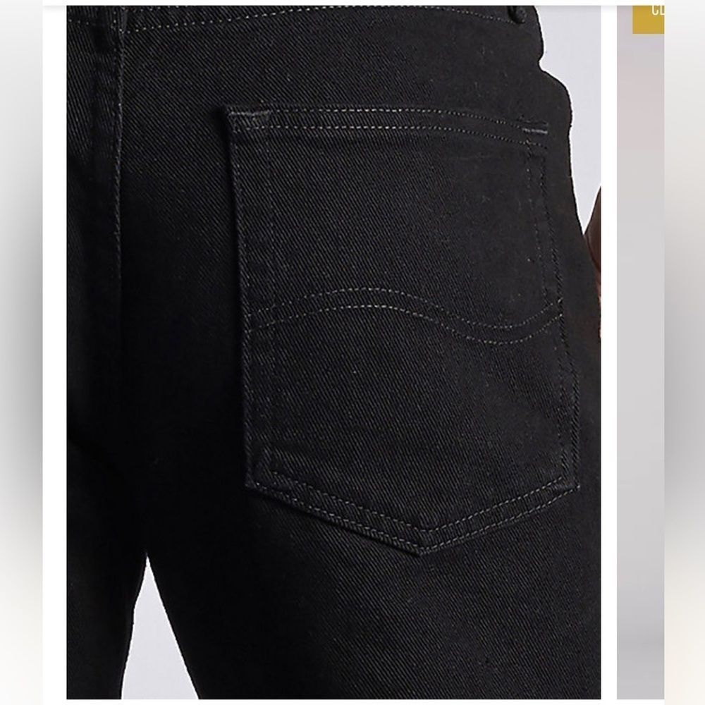 Lee Men's Regular Fit Straight Leg Jean - Picture 3 of 4